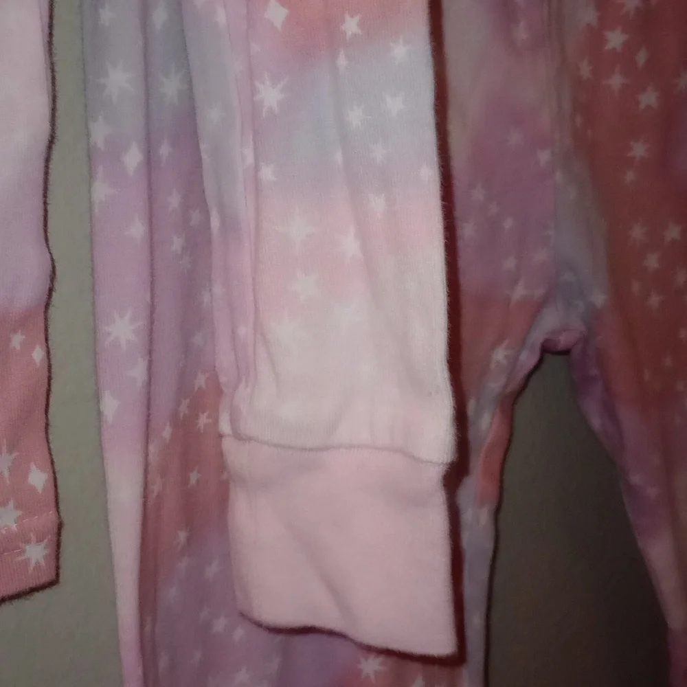 3 For $15🩵Carter's Pink and White Kids Pajama Set
